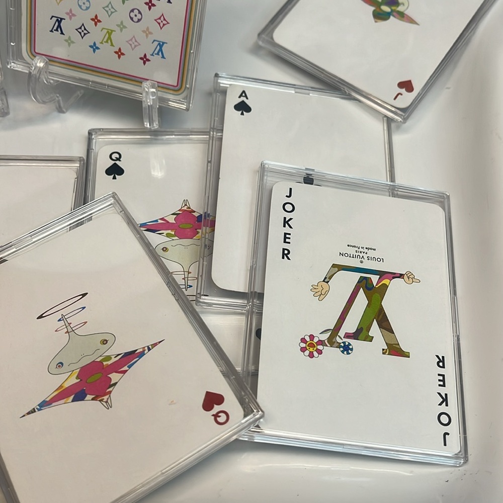 LOUIS VUITTON MURIKAMI PLAYING CARD - Picture 3 of 9